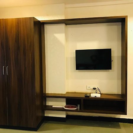 Liva Rooms Nashik Dış mekan fotoğraf