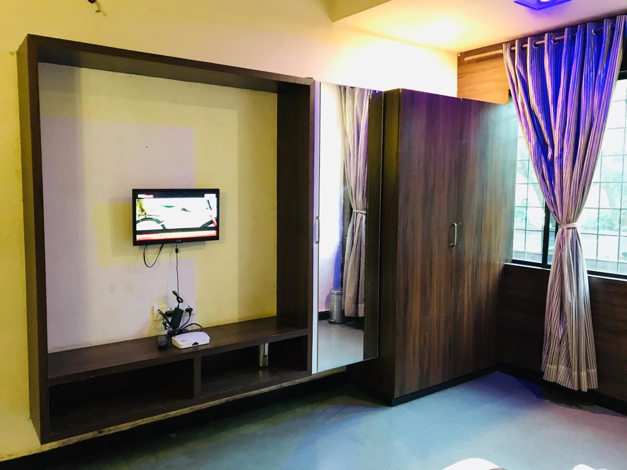 Liva Rooms Nashik Dış mekan fotoğraf